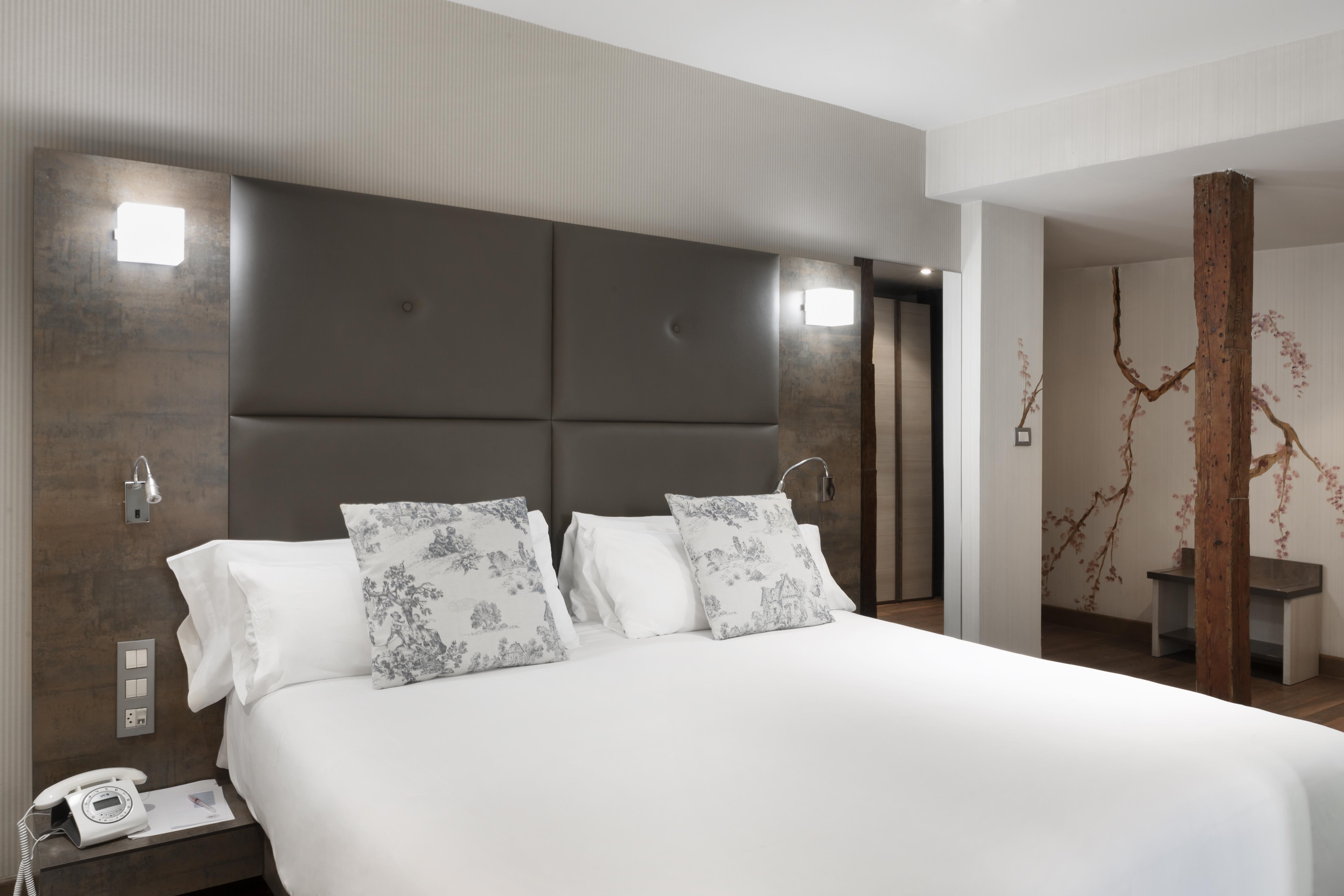 เปอตี พาเลซ โปซาดา เดล เปย์เน Hotel มาดริด ภายนอก รูปภาพ