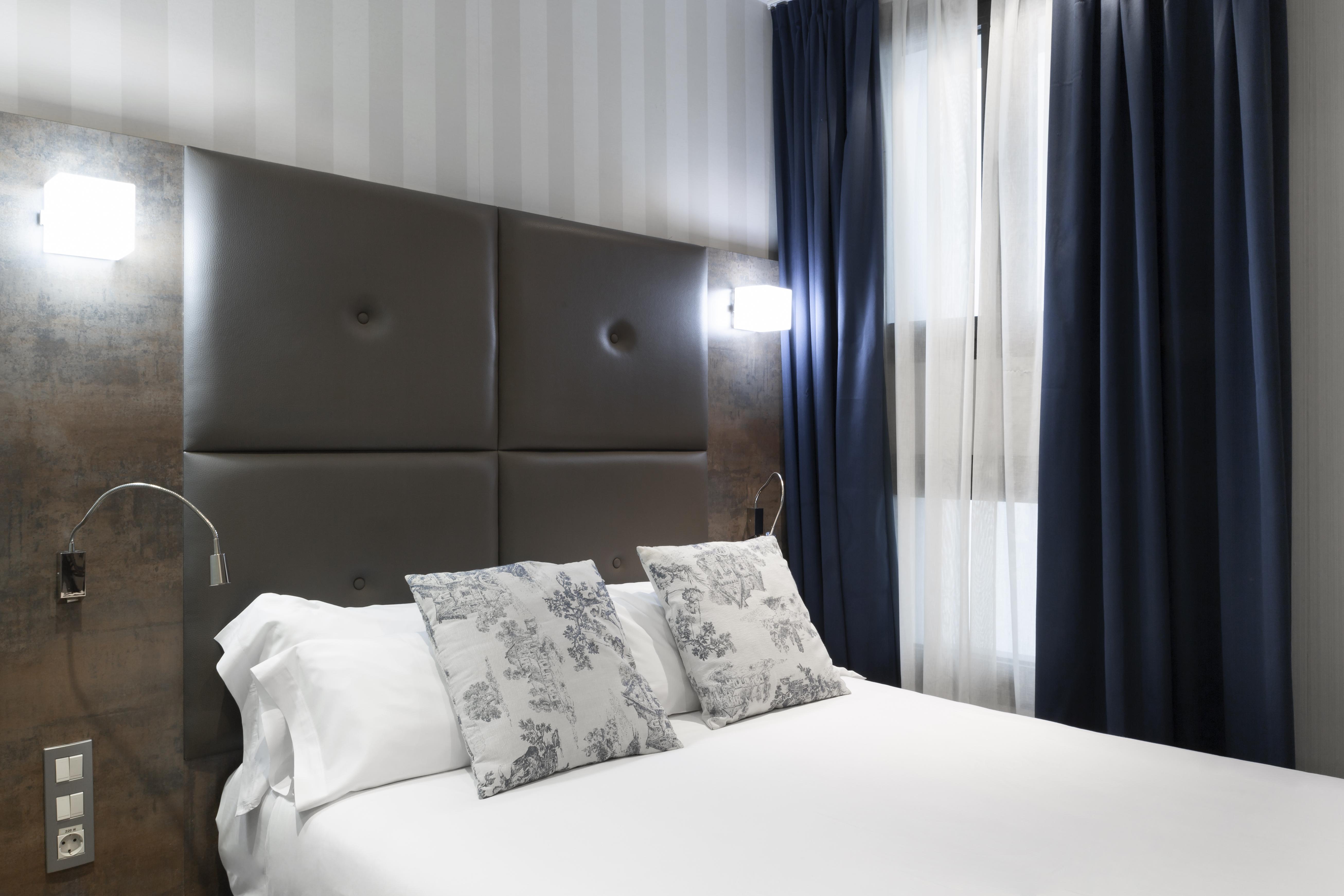 เปอตี พาเลซ โปซาดา เดล เปย์เน Hotel มาดริด ภายนอก รูปภาพ